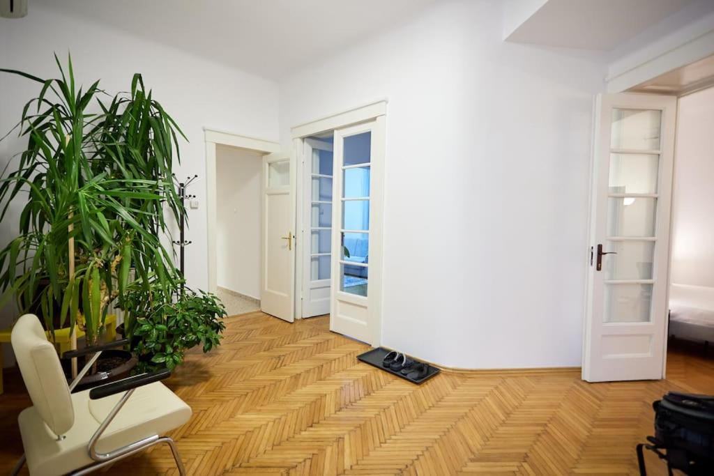 Caragiale Apartment 부쿠레슈티 외부 사진